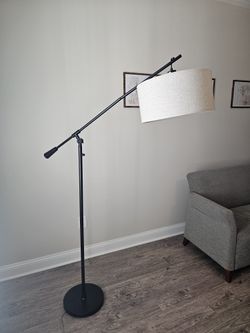 Adjustable Linen Drum Shade Lamp