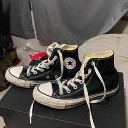 High Top Converse Black Size 4 Men