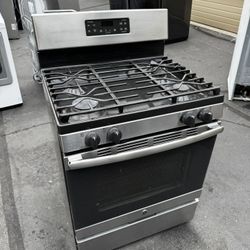 GE Gas Stove 