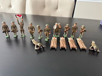 Vintage Lead Toy Soldier Figures Collection