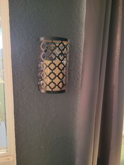 Pair of metal candle wall decor