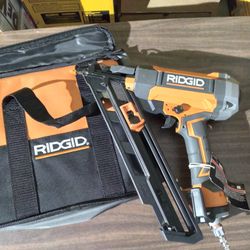 RIDGID "Pneumatic 15-Gauge 2-1/2 in. Angled Finish Nailer with CLEAN DRIVE Technology, and Tool Bag