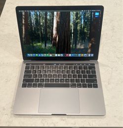 MacBook Pro 13in  2019