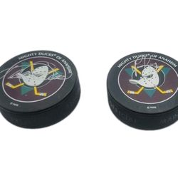 Paul Kariya & Teemu Selanne Signed Official Anaheim Ducks Hockey Pucks Lot HOF

