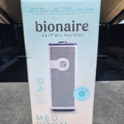 Bionaire Aer1 Mini Tower with True
HEPA Filtration Air Purifier White
