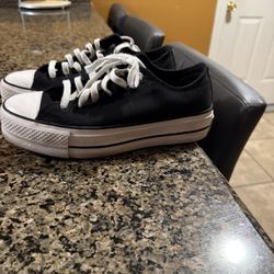 Platform Converse Size 8 Women 