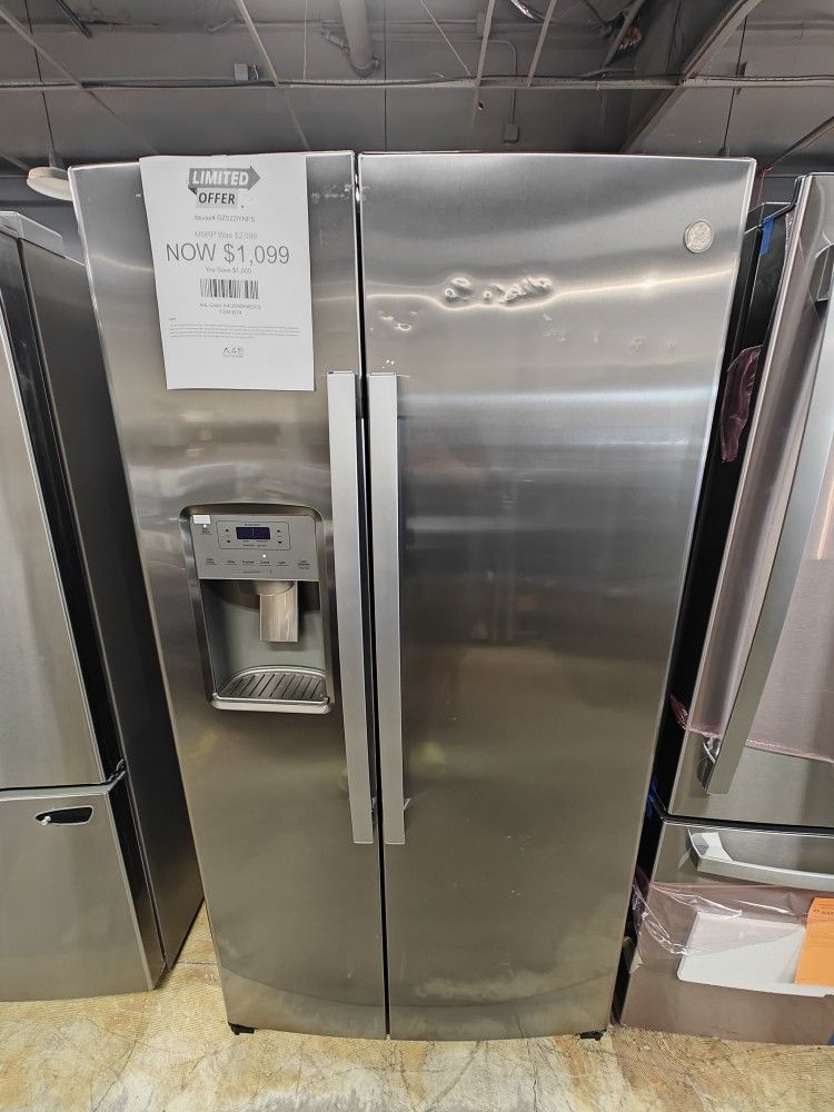 GE 36inch side by side refrigerator