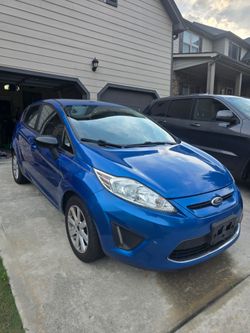 2011 Ford Fiesta *RUNS & DRIVES*