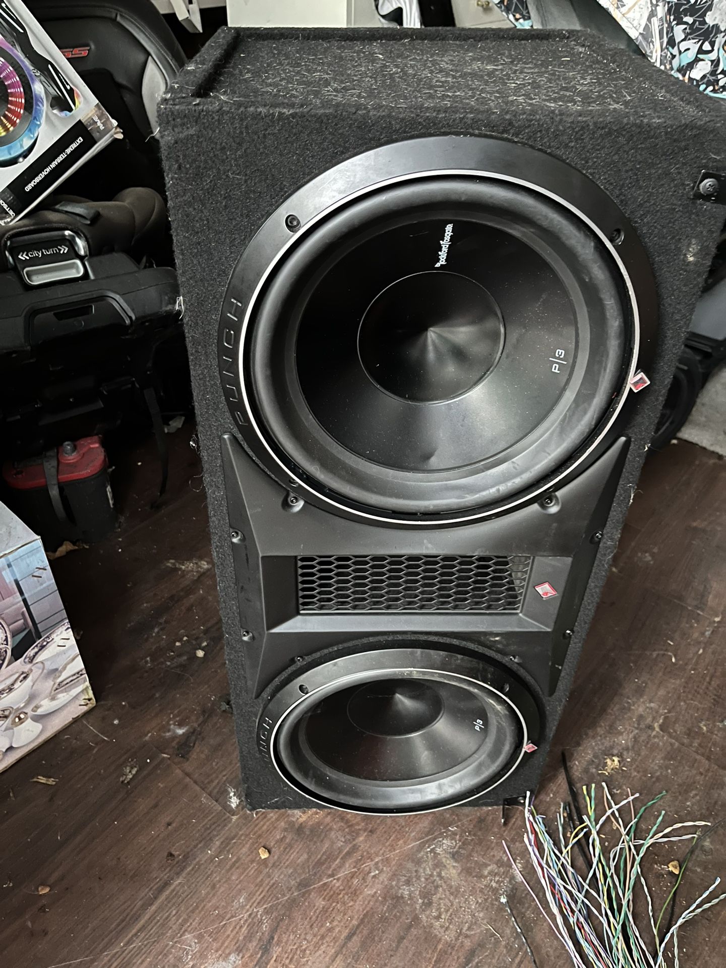 2 12s Rockfordfosgate P3 Subs