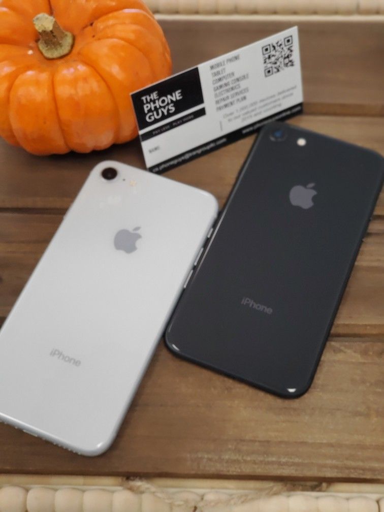 Unlocked iPhone 8 📱 – Compatible with All Carriers! Get Yours Today!