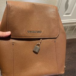 MICHAEL KORS