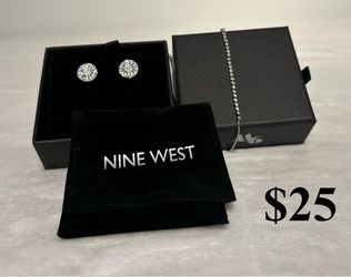 Nine West Crystal earrings
