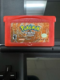 Pokemon FireRed GBA authentic