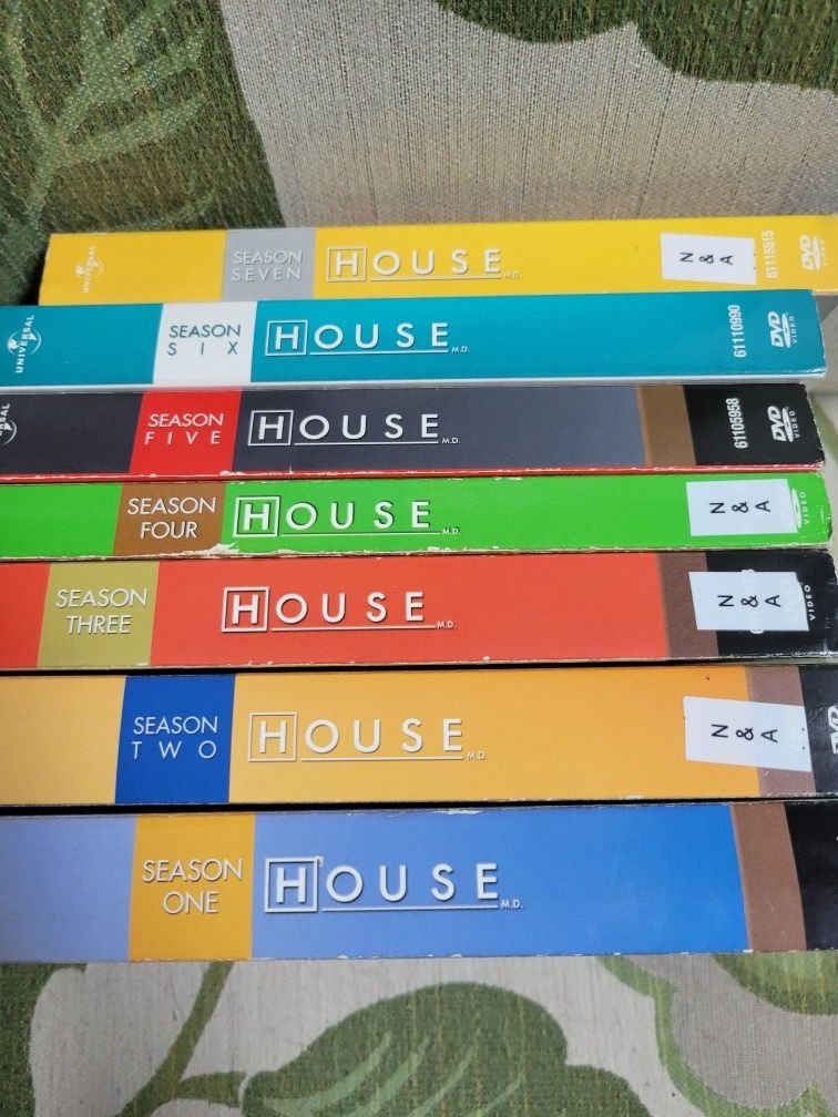 Complete Seasons Of House