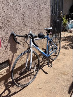Road Bike Like New