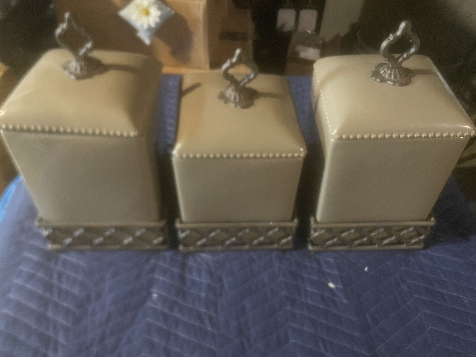 Livingstone Collection Canister Set. Retired.