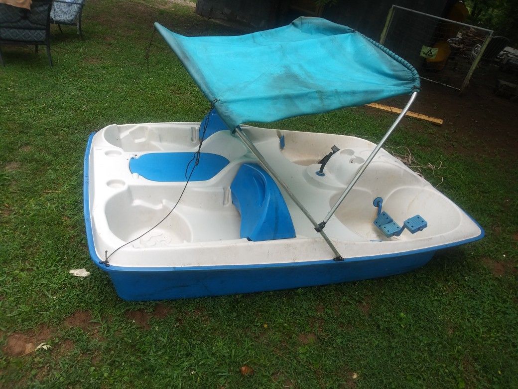 pedal boat