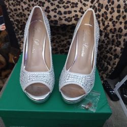 Lauren Lorraine Peep Toe Stilleto Size 8 New In Box