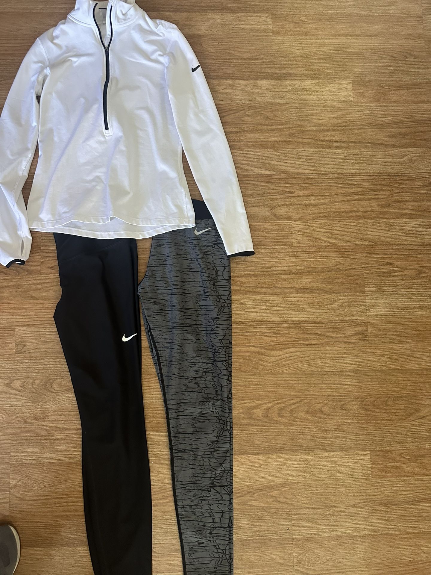 Nike Women’s Clothes