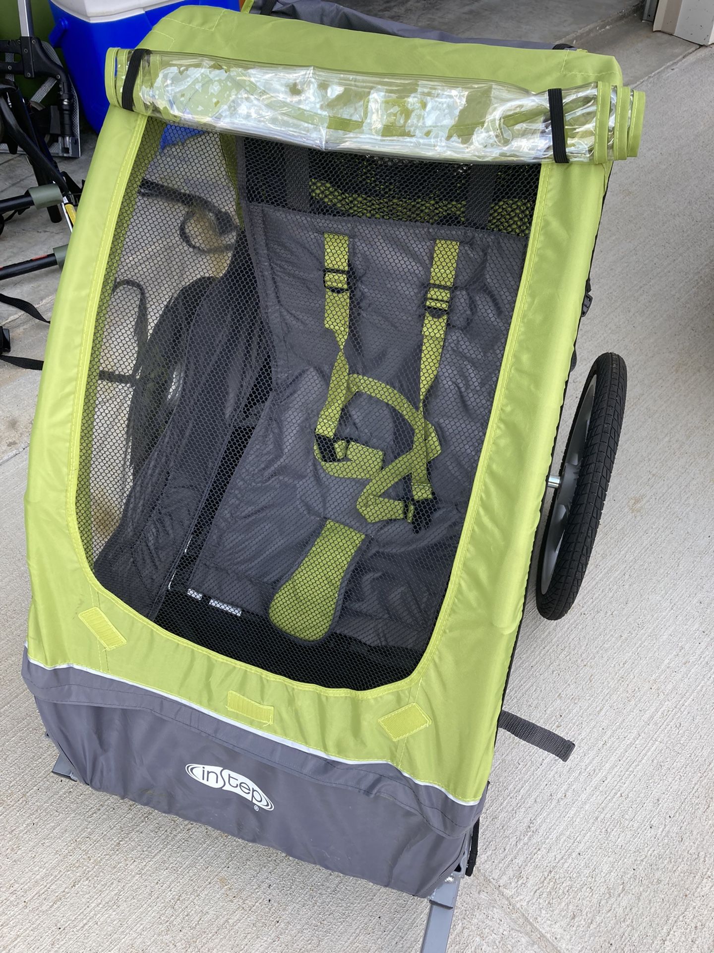 Kid’s Bicycle Trailer