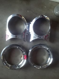 Light fixtures Off of Plymouth fury i I beleive.