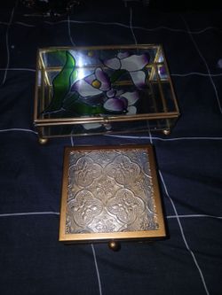 Glass boxes