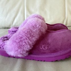 Kids UGG, size 2 (33,5 Euro)