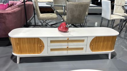 67” TV STAND WHITE LIGHT BROWN