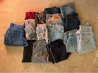 Women’s Pants lot (read description!!)