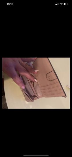 Michael kors wallet