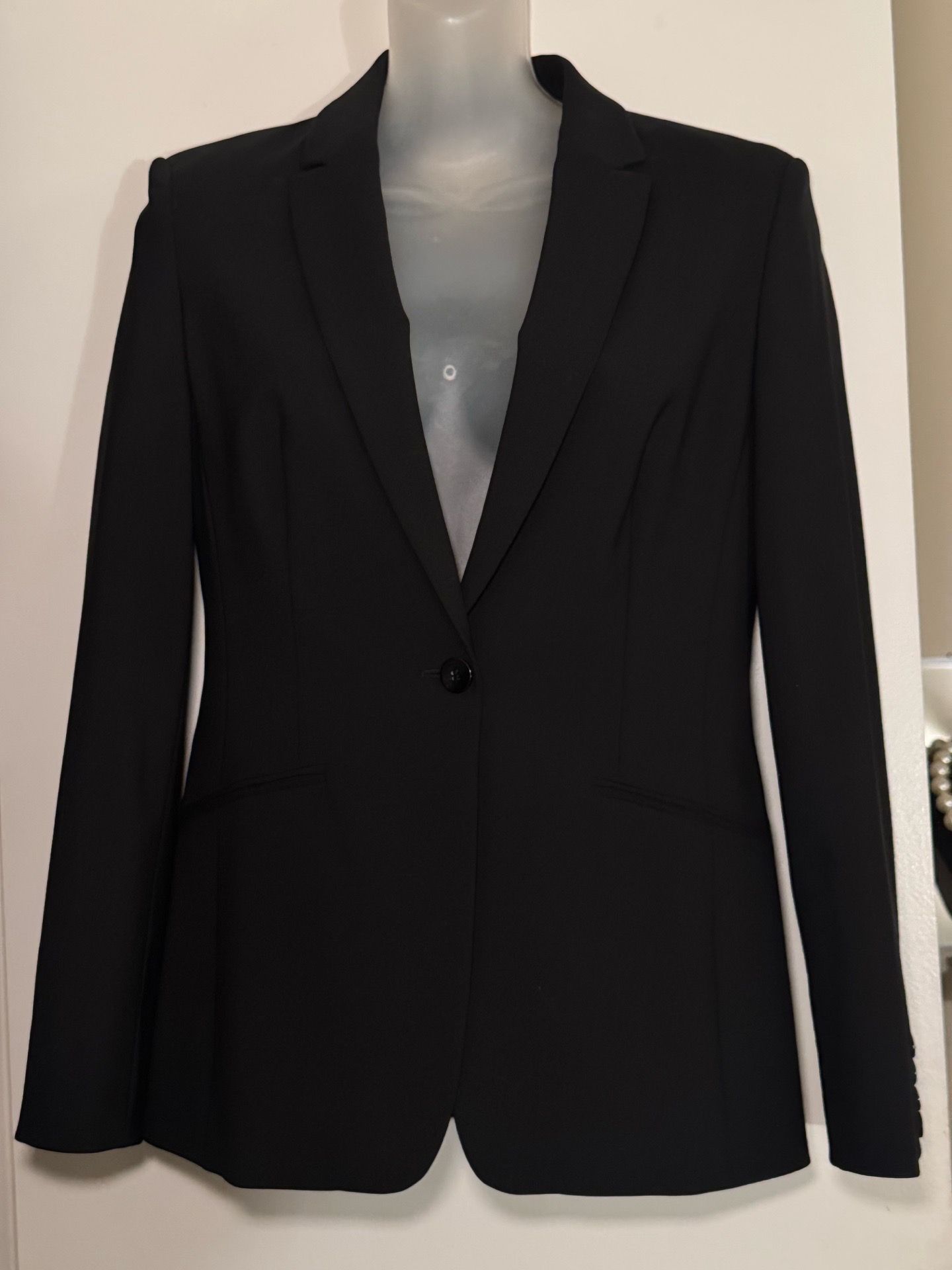 Hugo Boss black blazer
