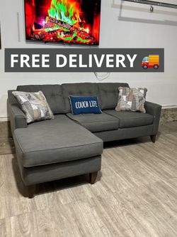 Gray Sectional Couch 🛋️- FREE DELIVERY 🚚 