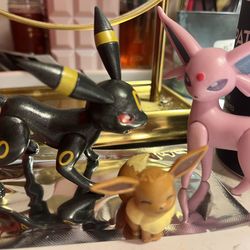 Pokemon collection figures
