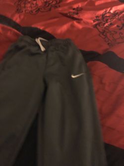 Nike size large youth kids