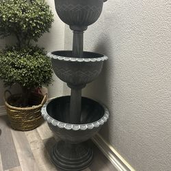 Outdoor Garden Triple Stacked Flower Bowl Urn Tier Planter$50 New