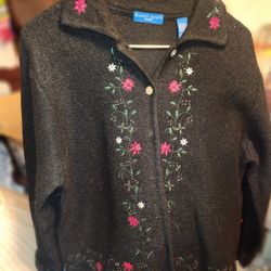 Karen Scott Ladies Wool Sweater With Embroidery Flower Detail