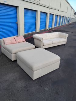 Sofa couch ottoman modern - delivery available