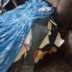 Lote De 50 Piezas De Ropa Nueva De Mujer $350