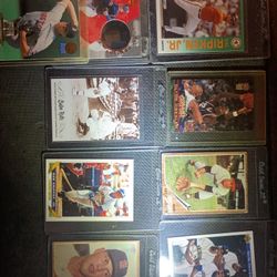 Assorted Baseball Cards 