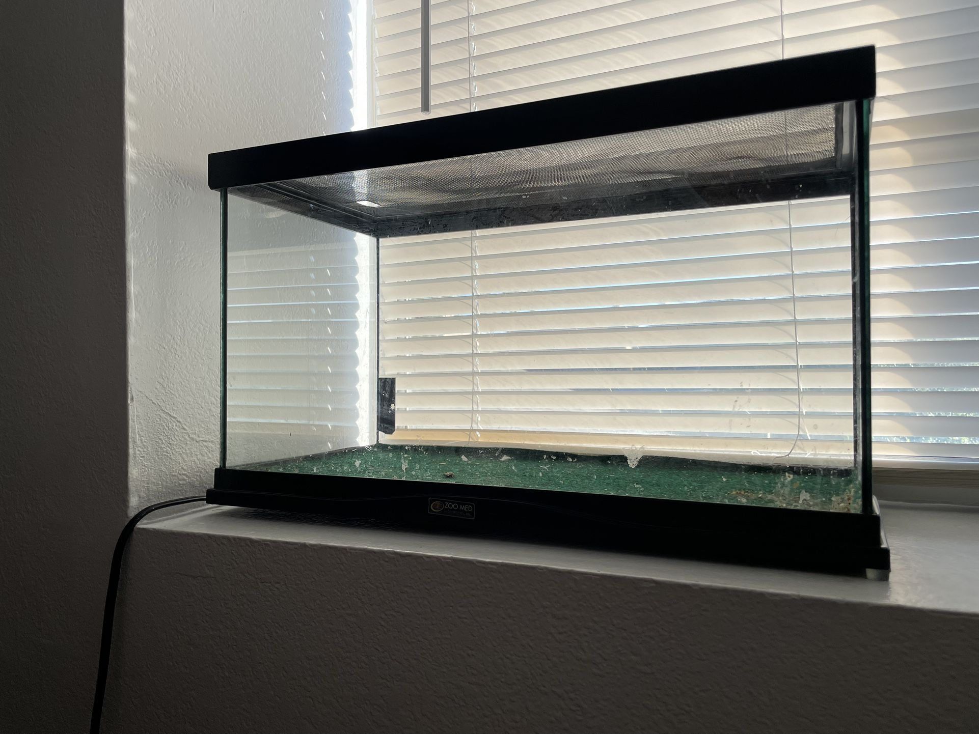 2 20 Gallon fish tanks for Sale in Las Vegas, NV OfferUp