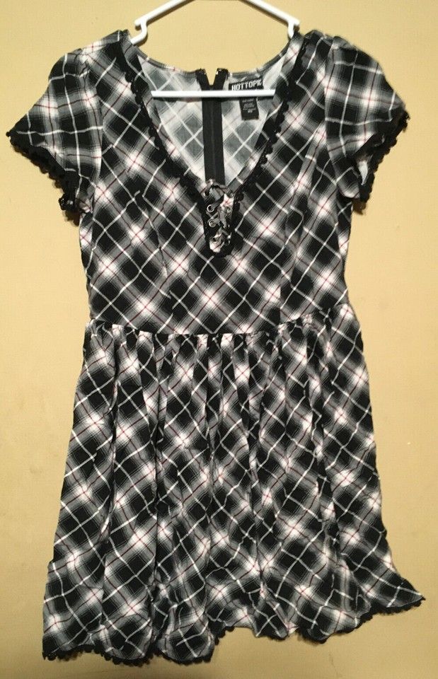 Hot Topic Medium Dress You See Black Red White Plaid Size Medium
