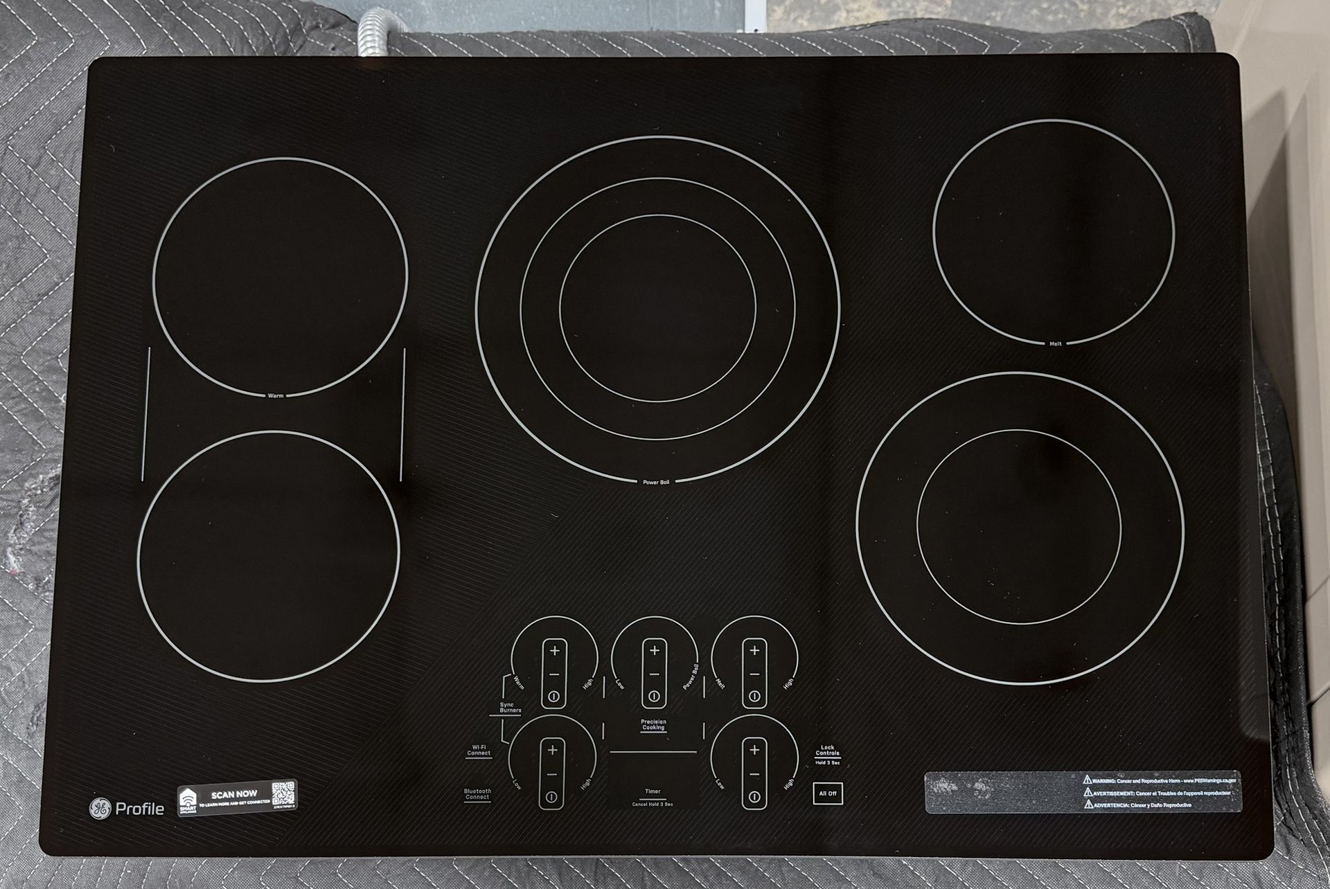 NEW 30” Cooktop w/Touch Control
