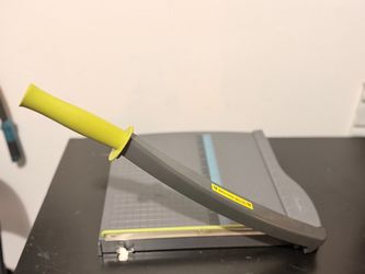 Swingline ClassicCut Lite Guillotine Paper Trimmer