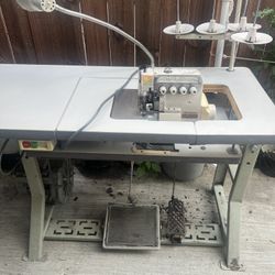 Pegasus M800 Overlock Sewing Machine