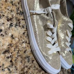 Converse Size 8 Women 