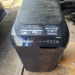 Fellowes 500cl Paper Shredder