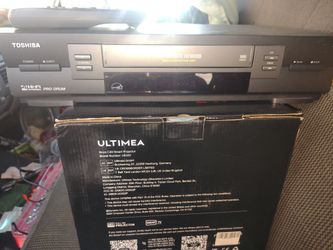 VCR - Great Shape + Remote