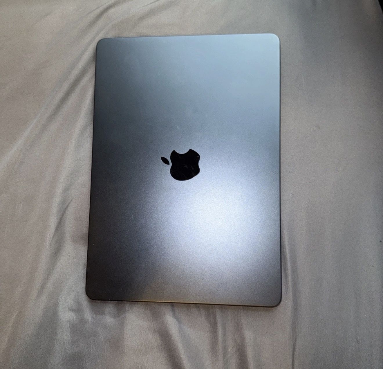 Apple MacBook Air ミッドナイト本体 13インチMacBook Air - ミッドナイト - Apple（日本）