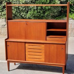 beautiful vintage one-piece teak DESK SHELF SIDEBOARD HUTCH DISPLAY CREDENZA and More 