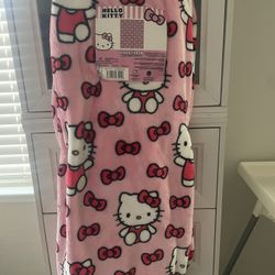 HELLO KITTY THROW